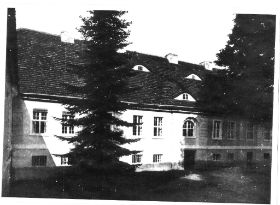 Wirtschaftsgebäude vor 1945 001.jpg